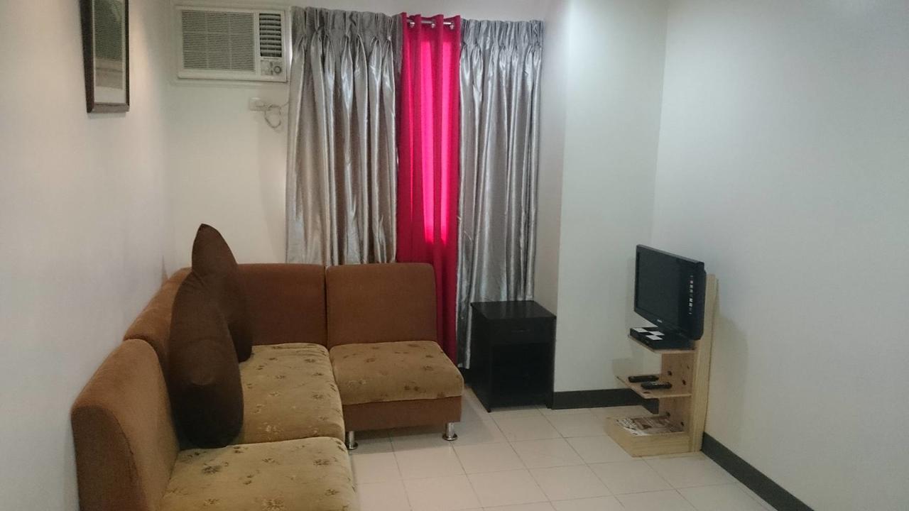 Strawberry Residences Себу Экстерьер фото
